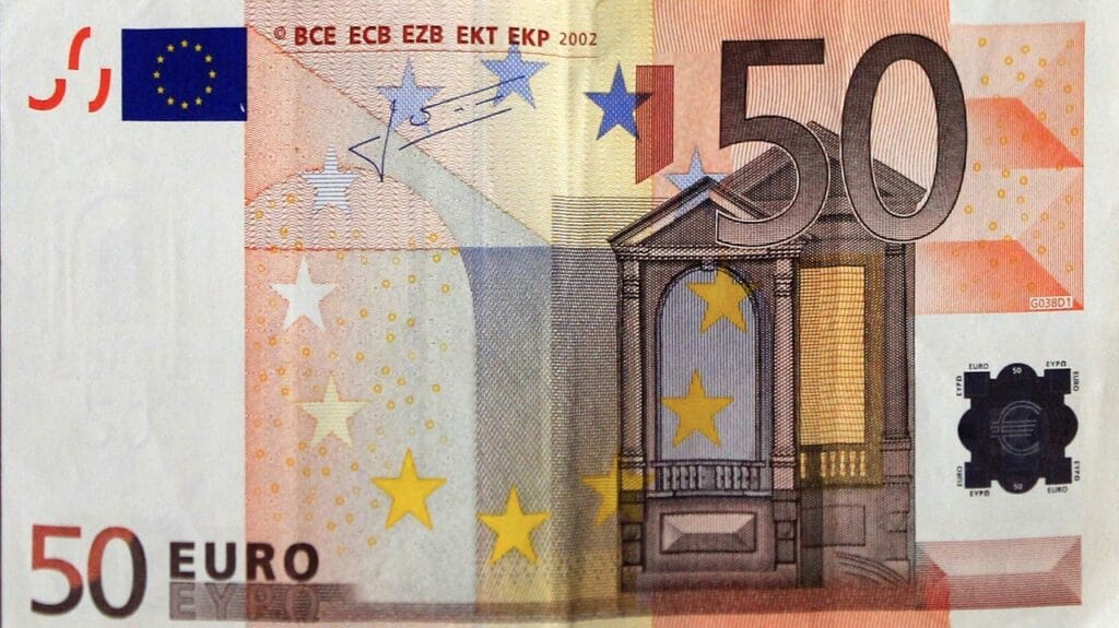 Un billet de banque de cinquante euros